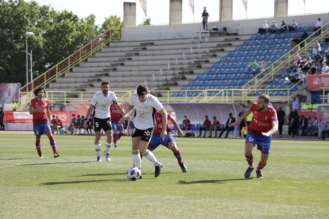 Fotos: Echa un vistazo a las imágenes del partido Burgos CF-CD Calahorra