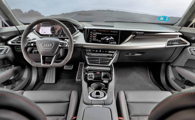 Audi e-Tron GT, interior.