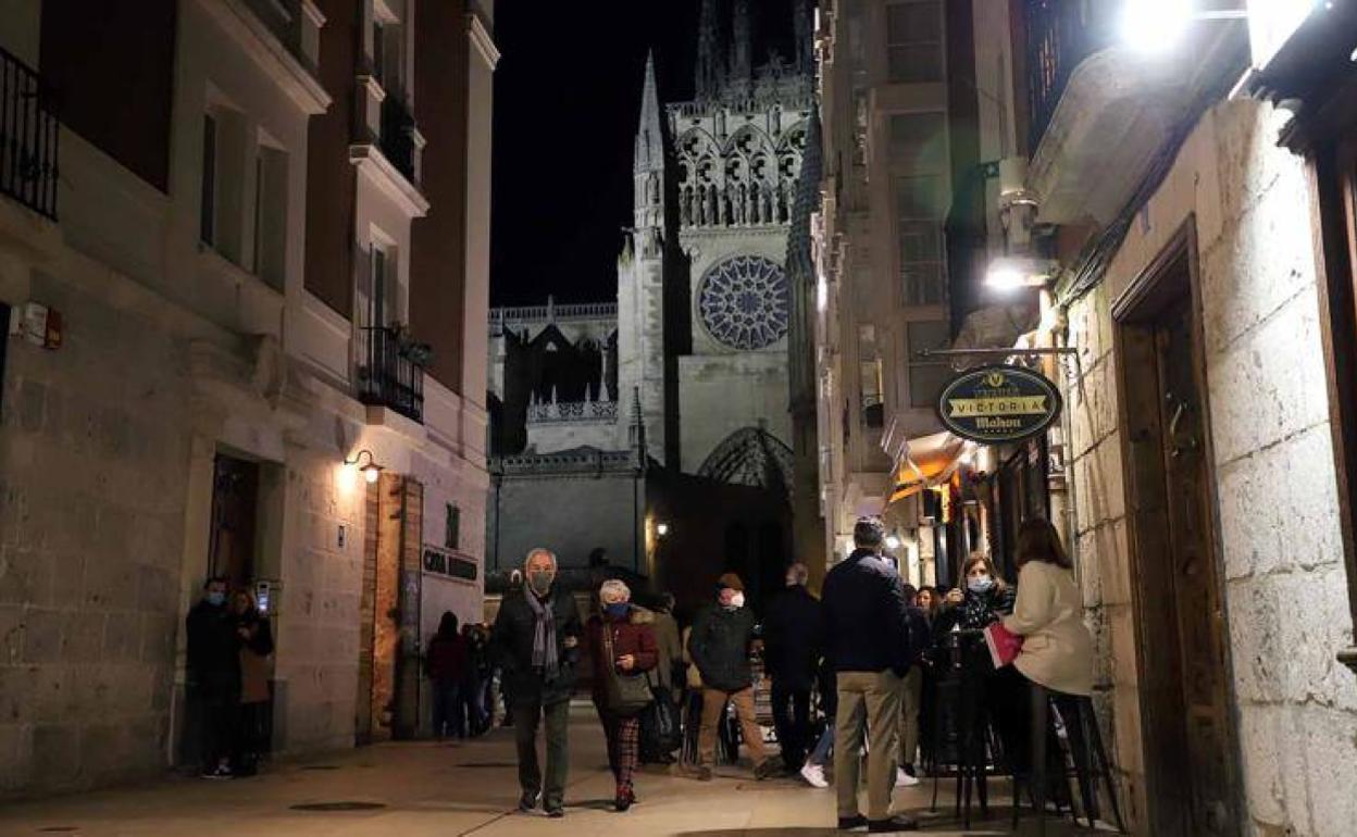 La hostelería en Burgos solo puede abrir las terrazas.