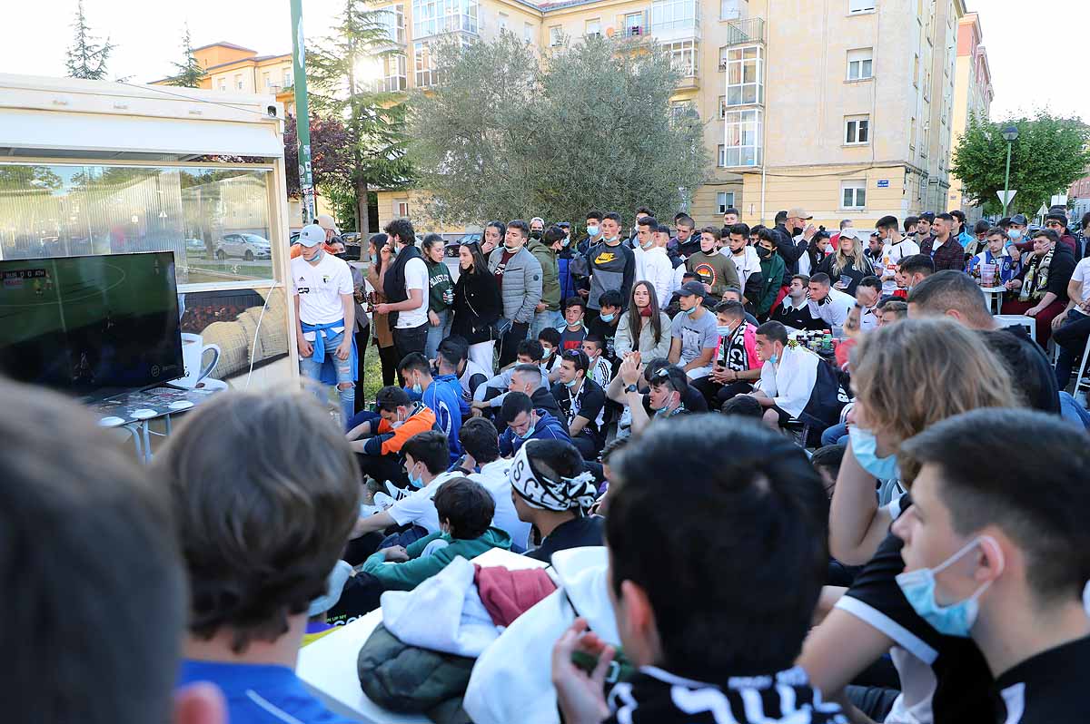 Fotos: Burgos vibra con su equipo en la distancia