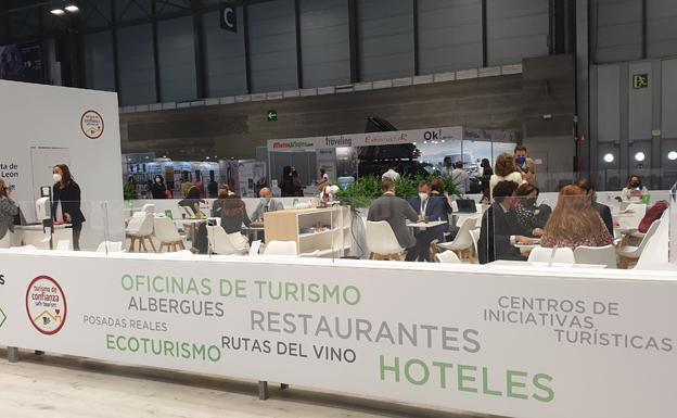 Zona de negocio del stand de la Junta de Castillas y León. 