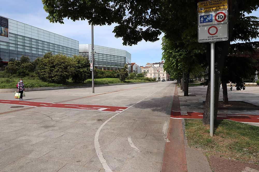 Fotos: Ciclistas y peatones, en contra de las aceras bici