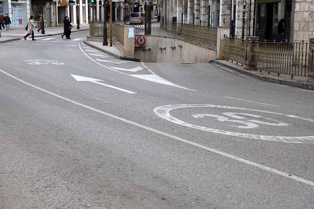 Fotos: Ciclistas y peatones, en contra de las aceras bici