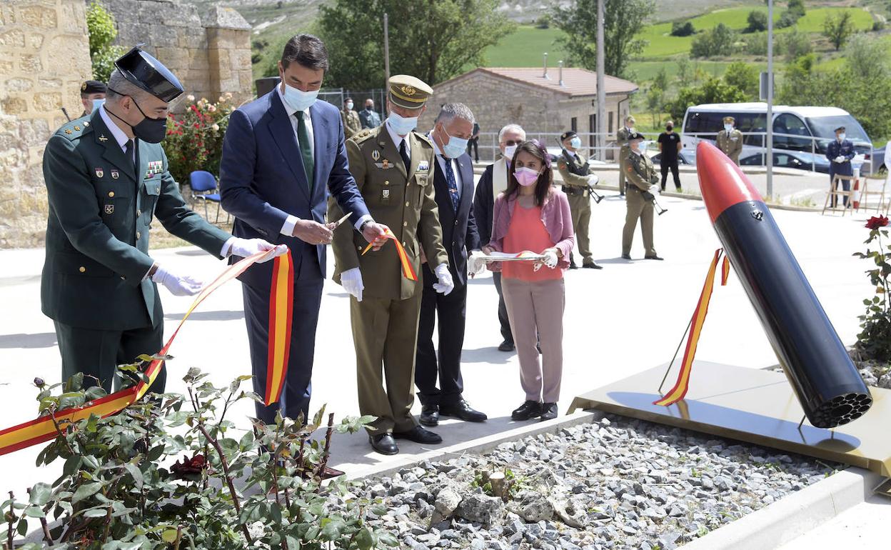 Ángel Ibáñez ha asistido a la inauguración del monumento en homenaje a las Fuerzas Armadas y a las Fuerzas y Cuerpos de Seguridad del Estado en Tamarón.