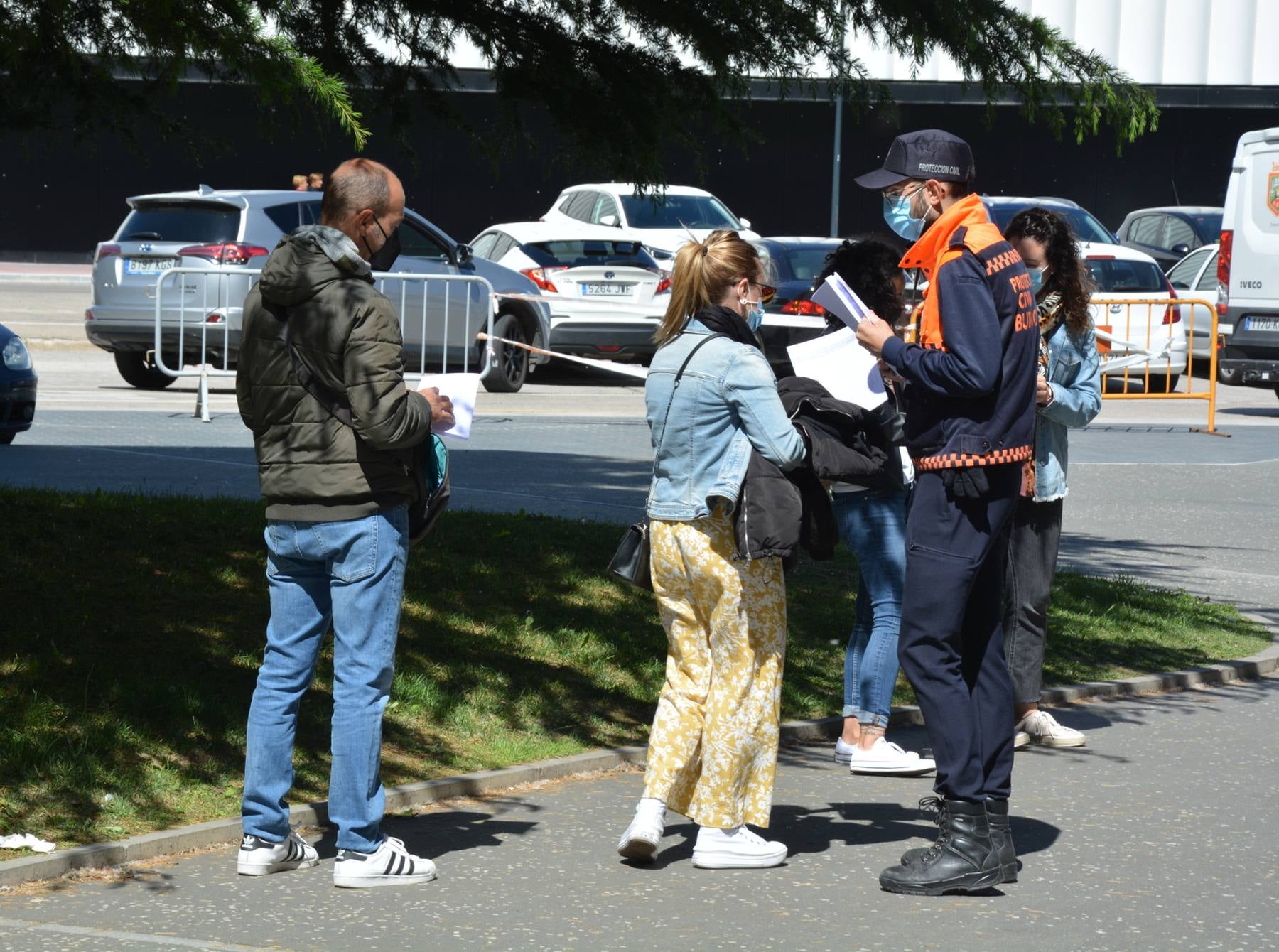 Más de 2.000 docentes estaban llamados a recibir la segunda dosis en Burgos. 