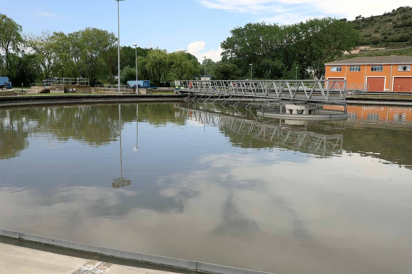 Instalaciones de la depuradora de Villalonquéjar y potabilizadora de Arlanzón.