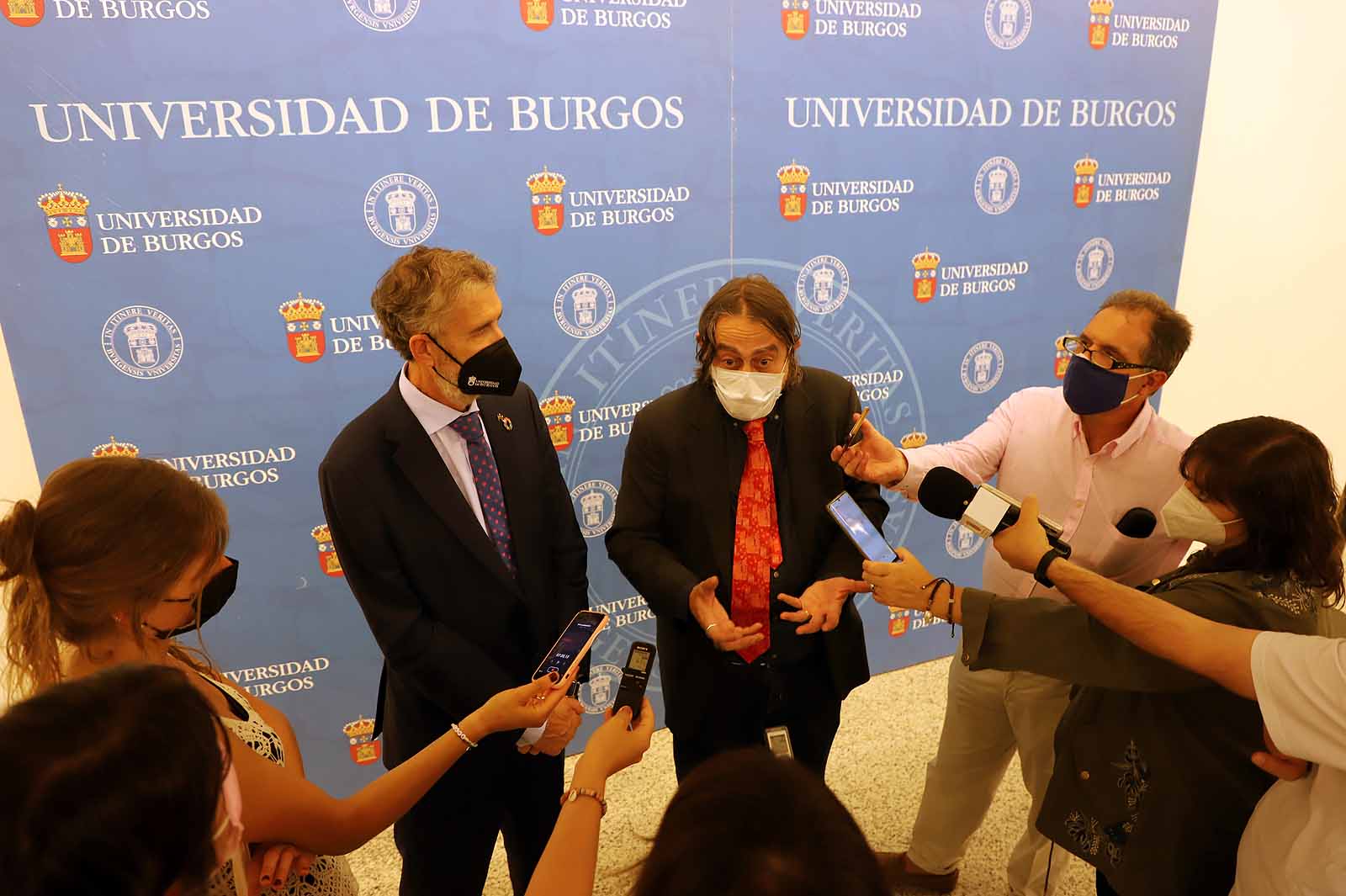 El prestigioso virólogo burgalés se acerca hasta el Fórum para inaugurar los cursos de verano de la UBU.