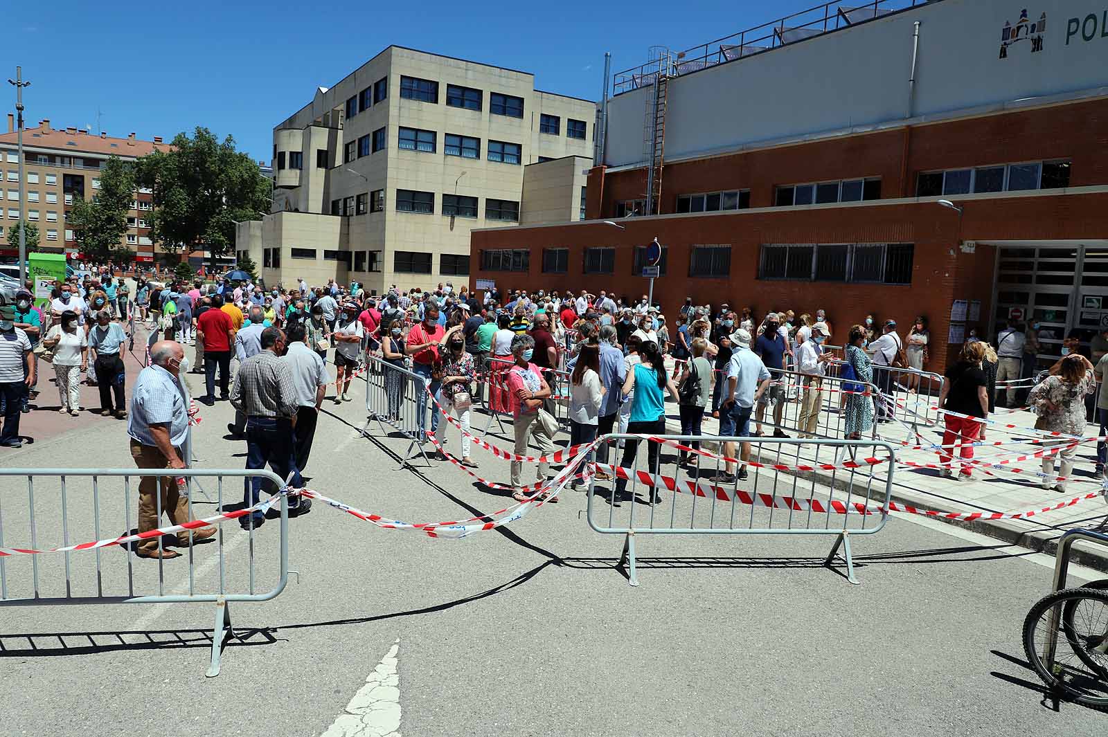 5.000 burgaleses se dieron cita para completar la pauta contra la covid.