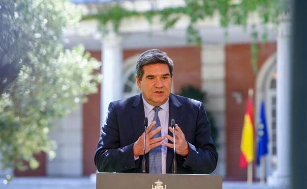 José Luis Escrivá, interviene tras la firma del acuerdo del Ejecutivo nacional con los agentes sociales para reformar las pensiones. 