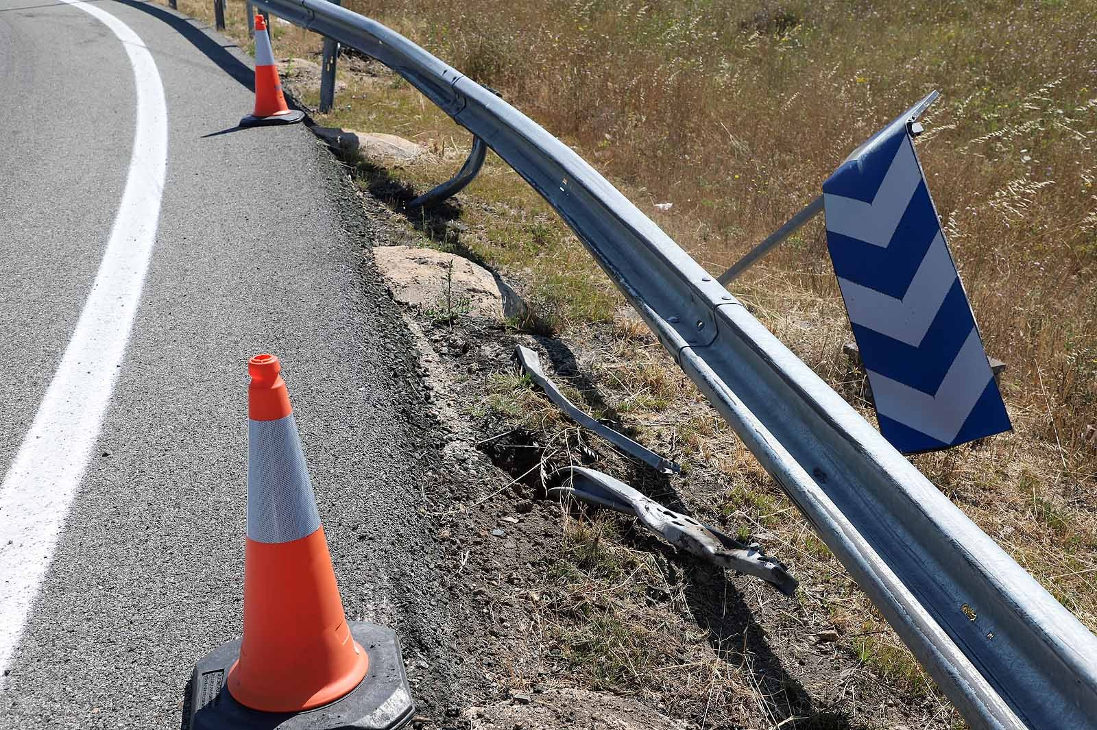 Dos fallecidos y un herido grave en un accidente de tráfico en la AP-1