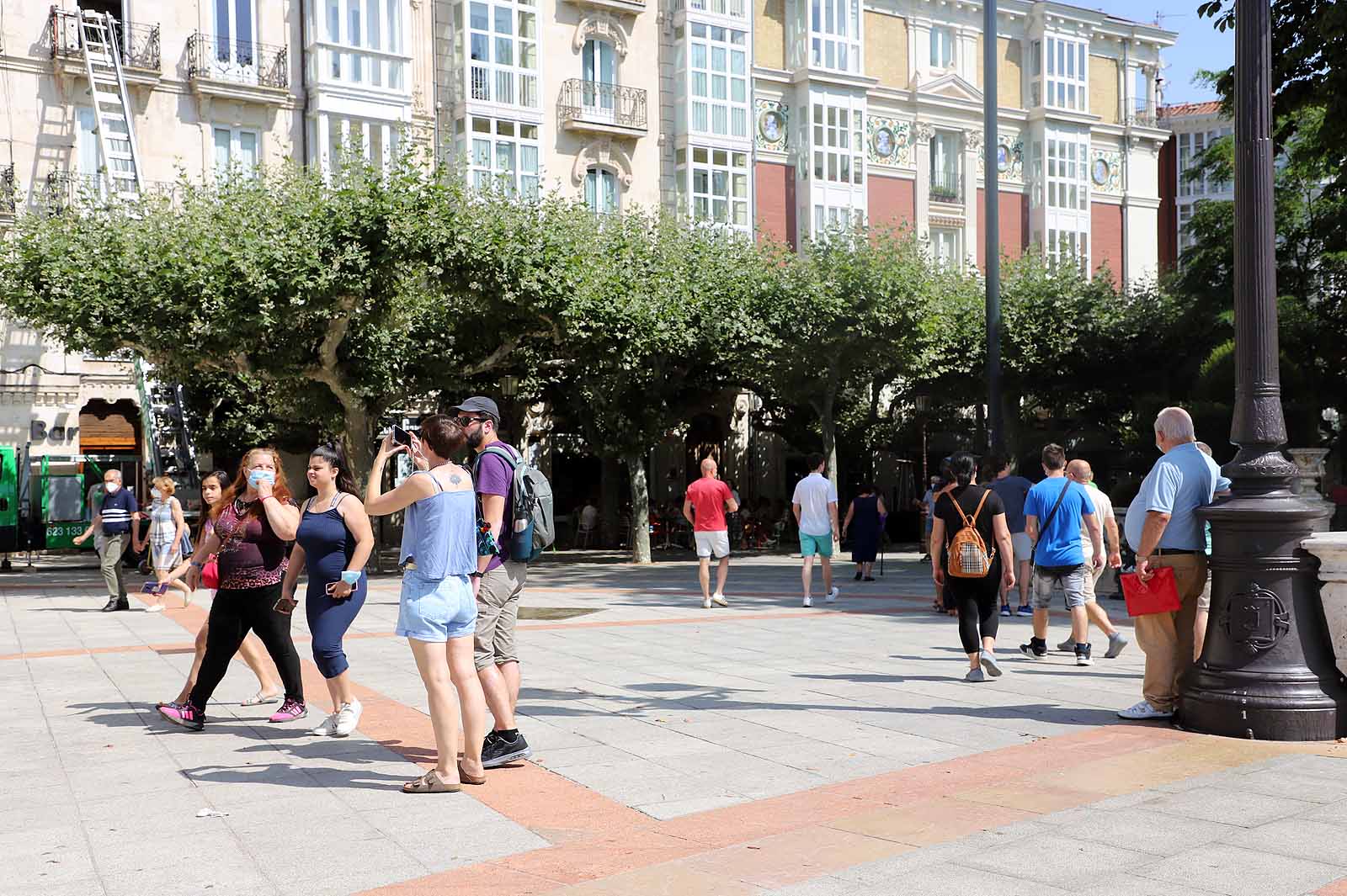 Las terrazas a la sombra han sido parada obligatoria para muchos. 