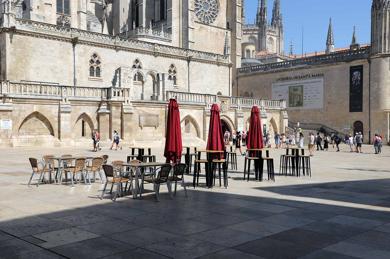 Las terrazas a la sombra han sido parada obligatoria para muchos. 
