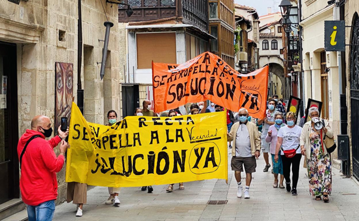 Manifestación de vecinos del barrio medinés. 