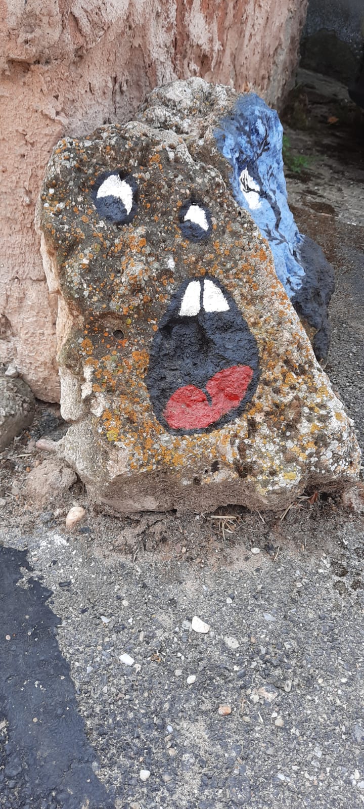 Fotos: &#039;PetreArte&#039;, pintura sobre piedras en Palazuelos de Muñó