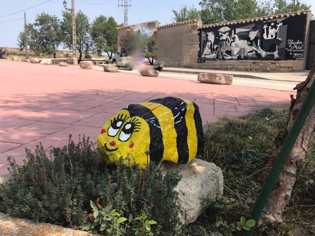 Fotos: &#039;PetreArte&#039;, pintura sobre piedras en Palazuelos de Muñó