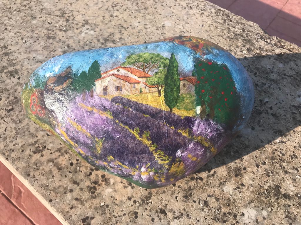 Fotos: &#039;PetreArte&#039;, pintura sobre piedras en Palazuelos de Muñó