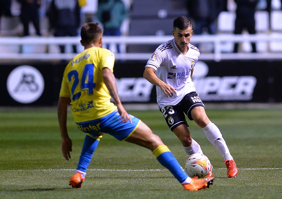 Fotos: El Burgos CF suma un empate frente a Las Palmas