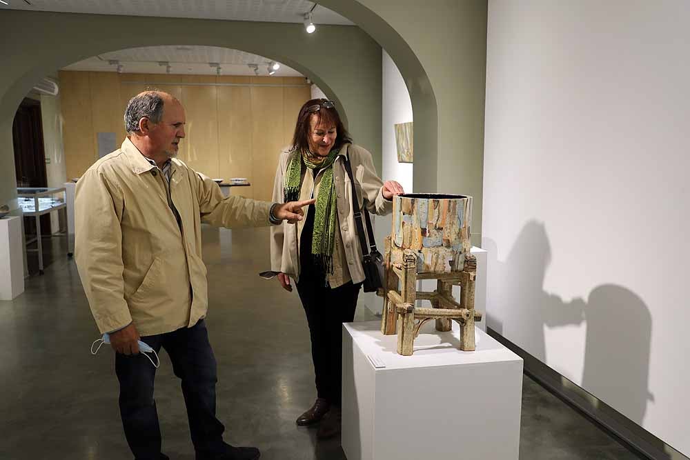 Fotos: Exposición de cerámicas de Raquel Condado y José Luis Ramos
