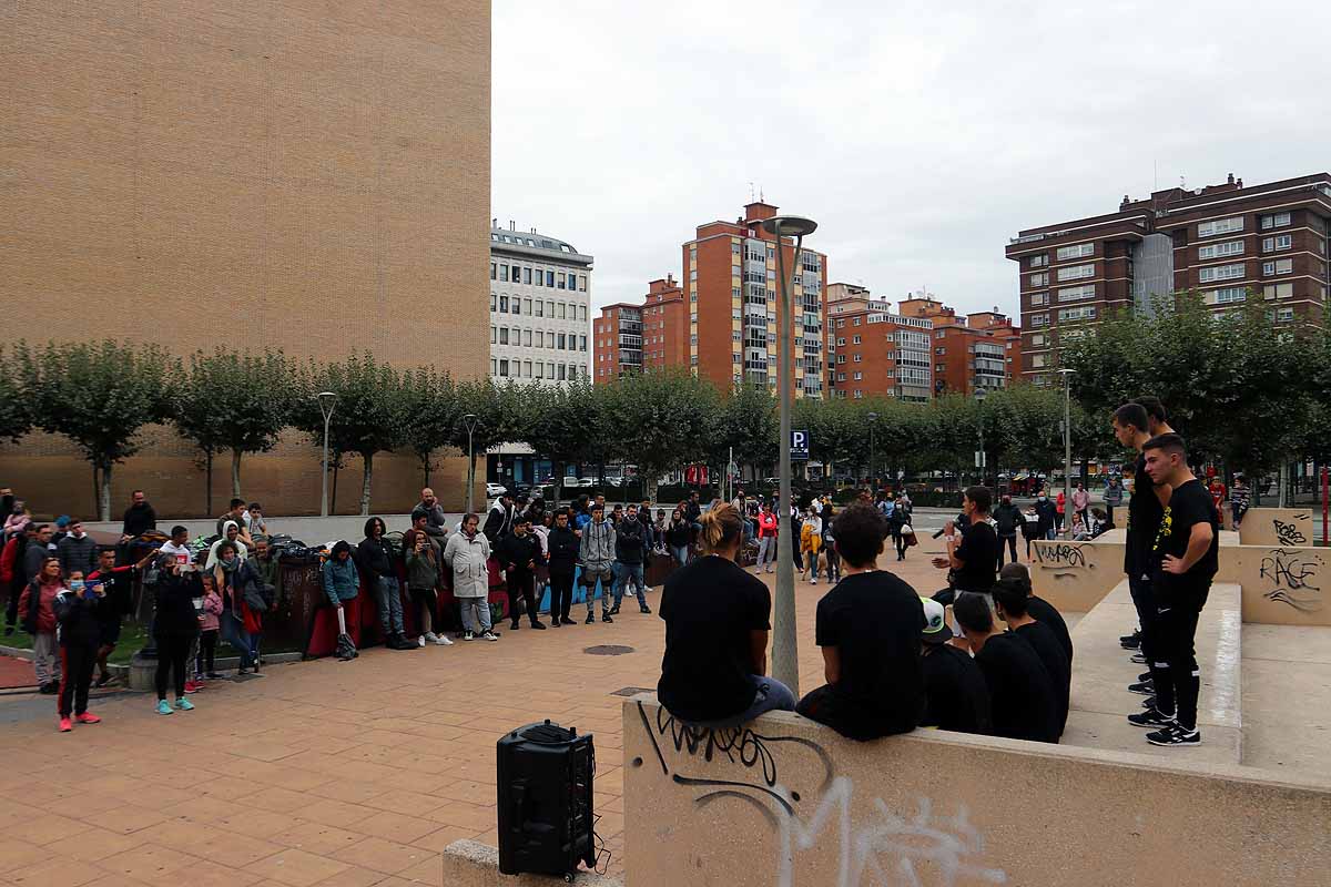 Fotos: El parkour reivindica un espacio en Burgos