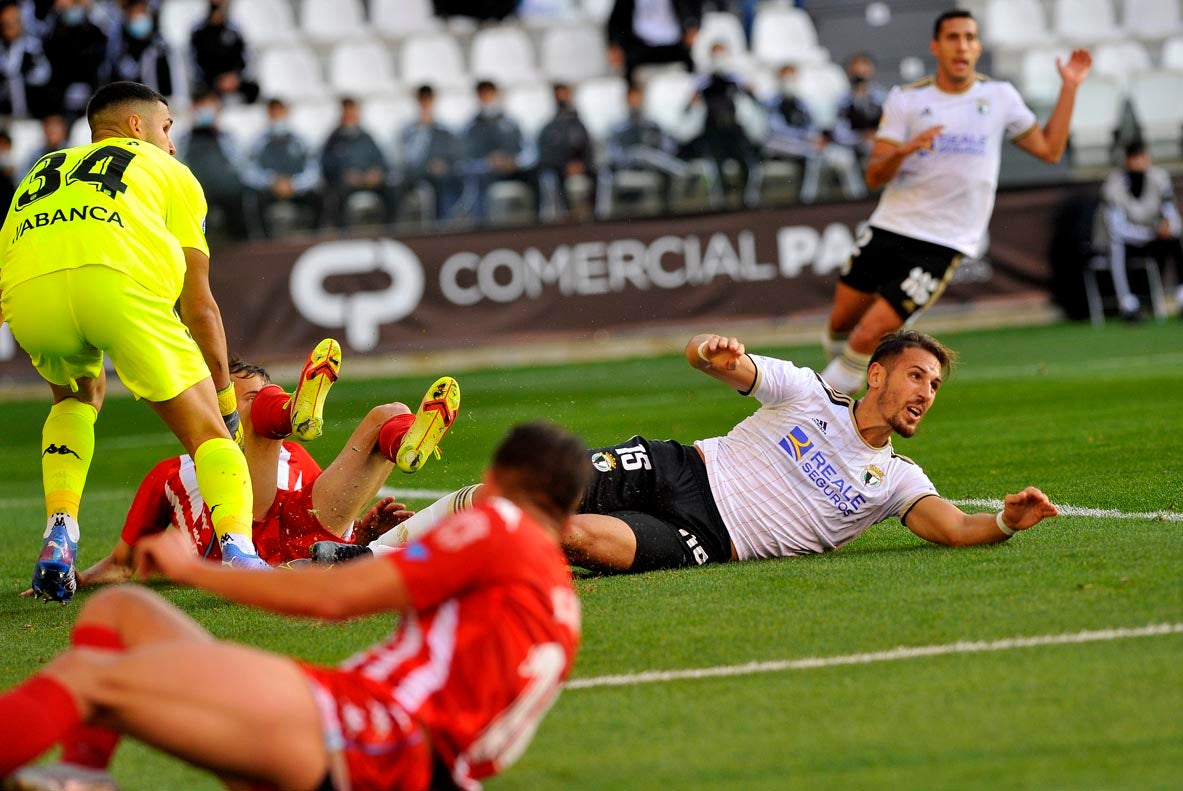 Así fue el empate entre los burgaleses y los gallegos en El Plantío.