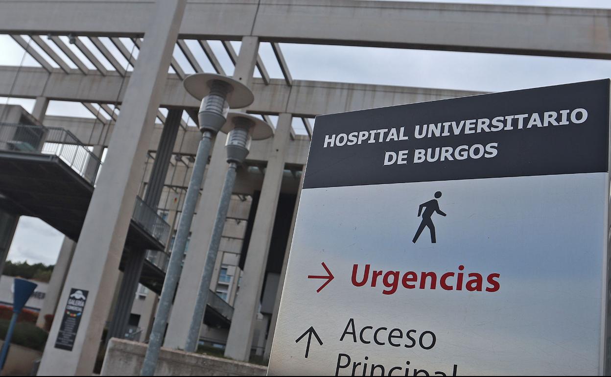 Acceso al Hospital Universitario de Burgos. 