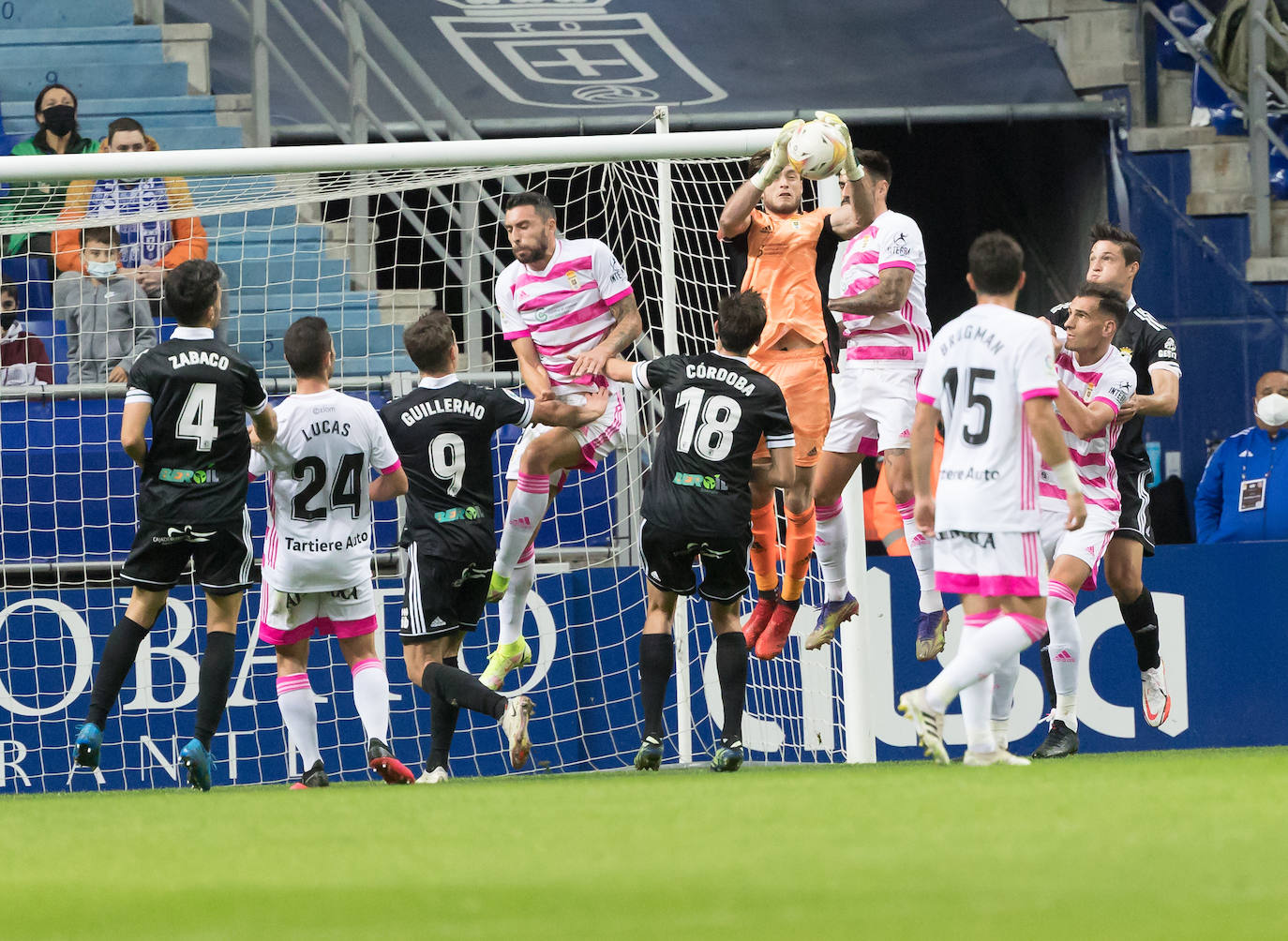 Los de Calero sacan su faceta goleadora en Asturias.