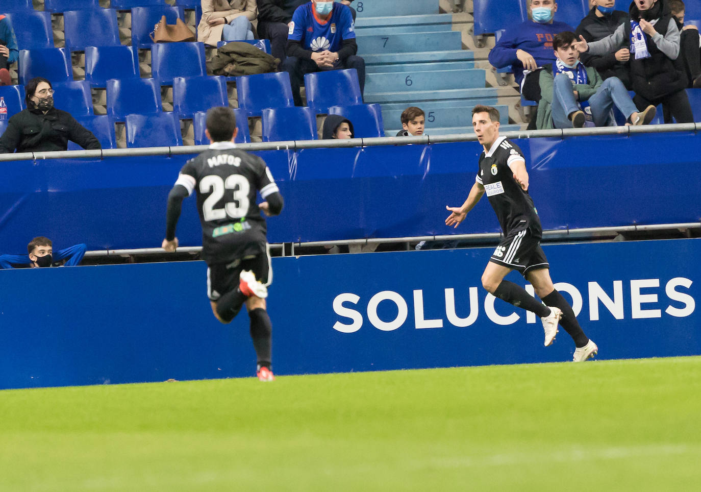 Los de Calero sacan su faceta goleadora en Asturias.