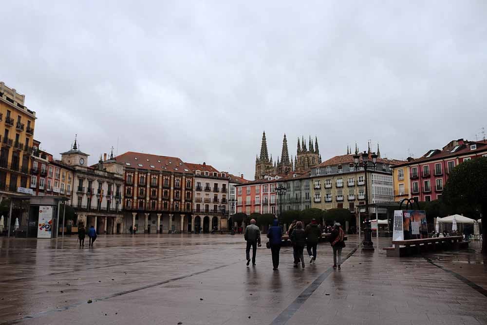 Fotos: Burgos se despide octubre con lluvia