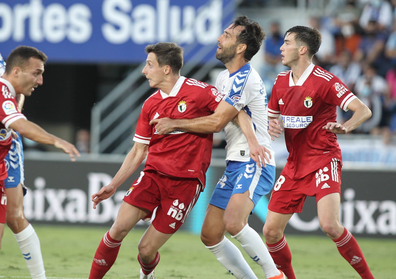 Fotos: El CD Tenerife golea al Burgos CF