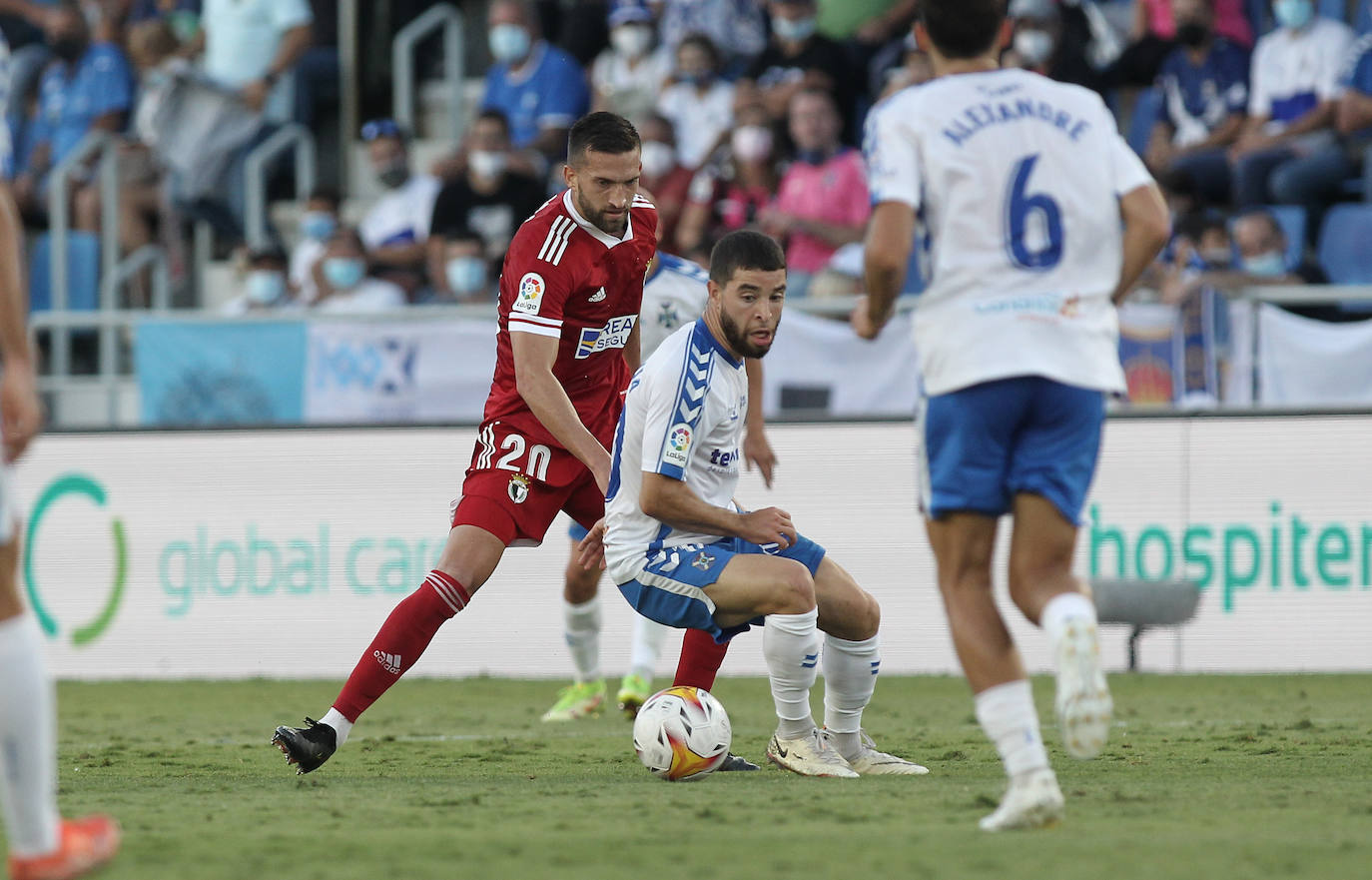 Fotos: El CD Tenerife golea al Burgos CF