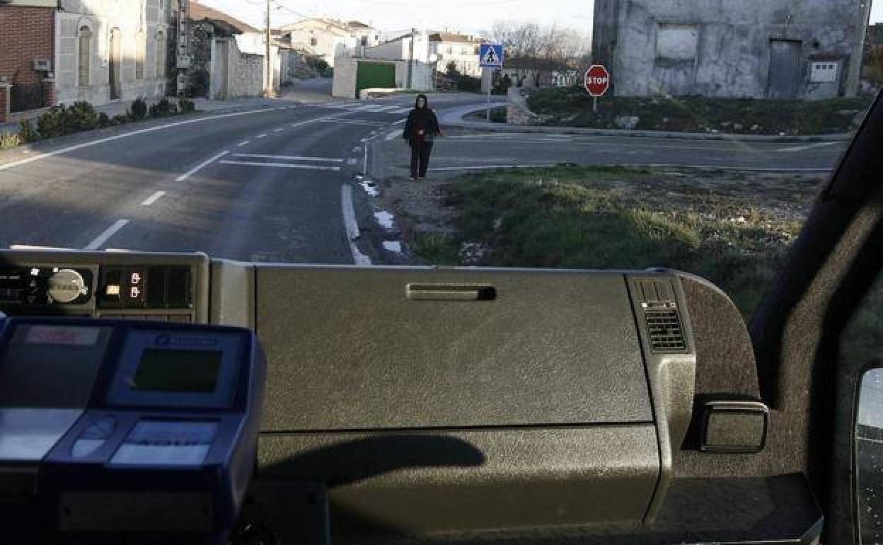 Imagen de archivo de transporte rural en Castilla y León.