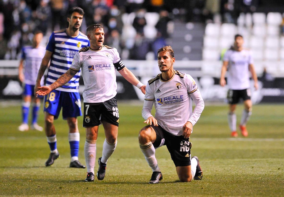 Fotos: El Burgos CF se hace con un nuevo derbi