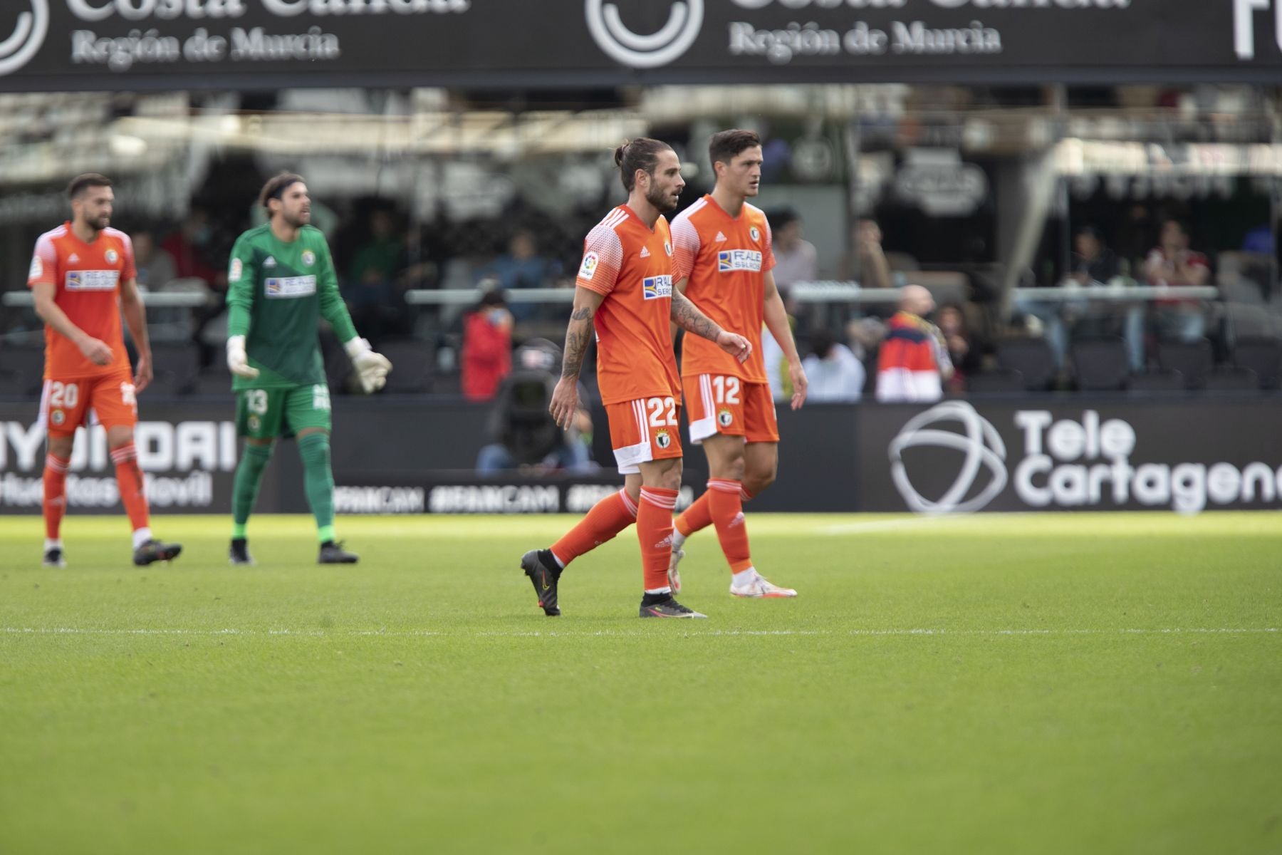 Fotos: El Burgos CF no puede con el FC Cartagena
