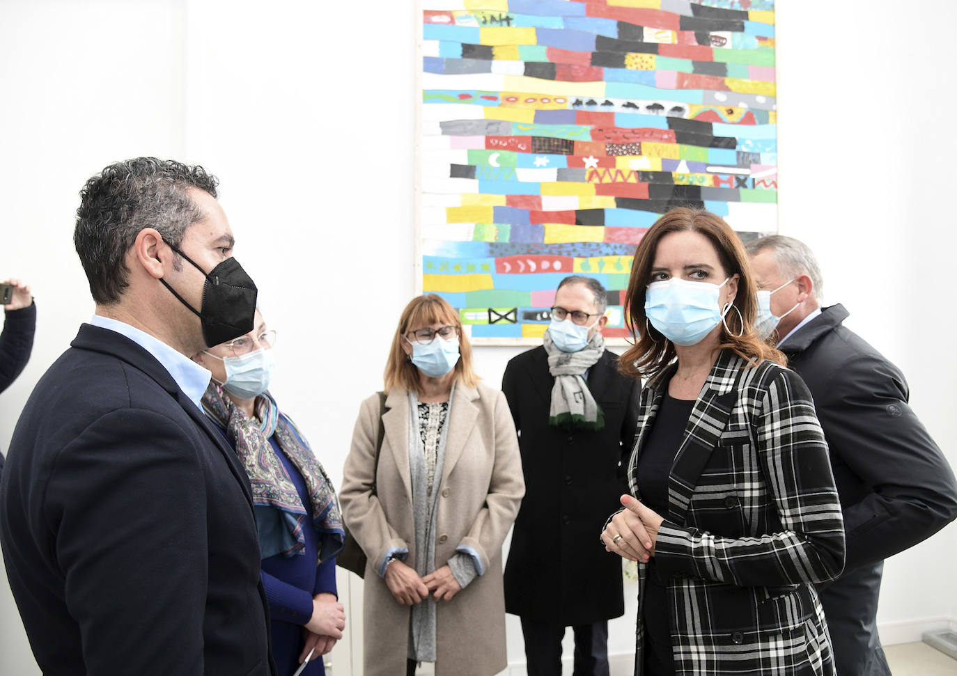 Imagen secundaria 2 - Visita de la consejera de Empleo, Carlota Amigo, al Centro Especial de Empleo 'La Brújula'. 