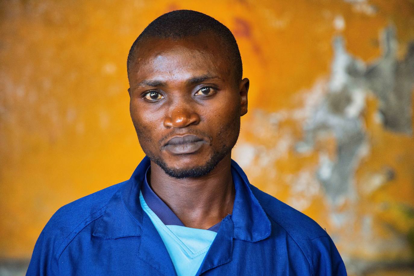 Mohombi es uno de los niños soldado que está ahora aprendiendo en el módulo de albañilería en el centro Ngangi Don Bosco en Goma (Congo)