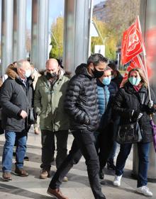 Imagen secundaria 2 - Empleo Burgos: Nuevo parón de los trabajadores de Unicaja de Burgos por «el ERE que desmantela la provincia»