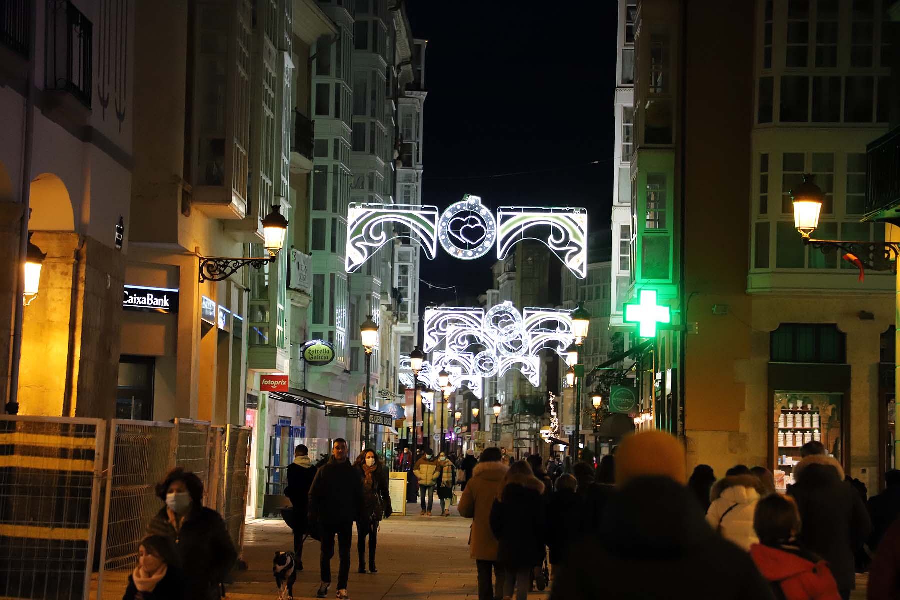 Fotos: Burgos da comienzo a su particular Navidad