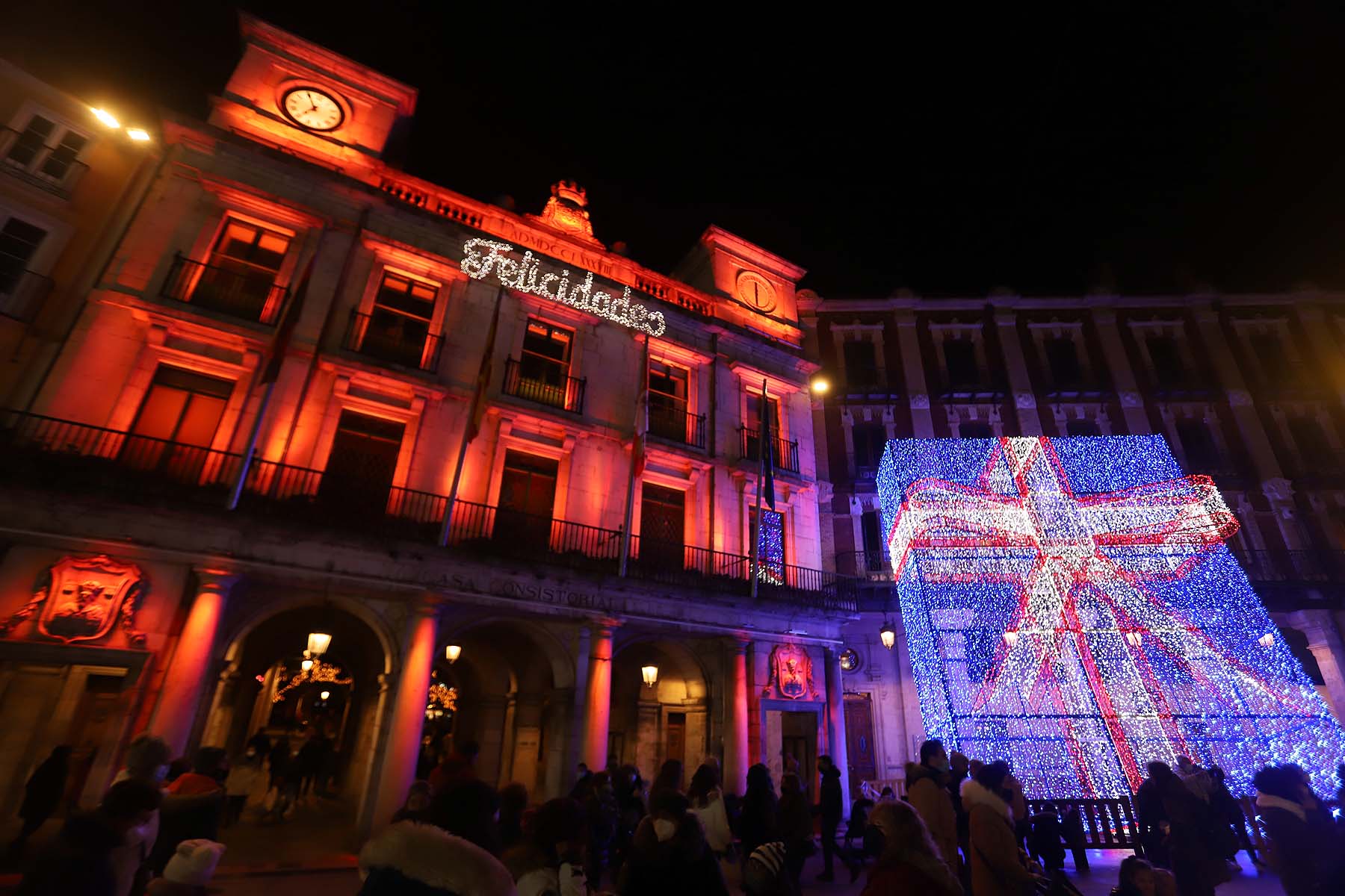 Fotos: Burgos da comienzo a su particular Navidad