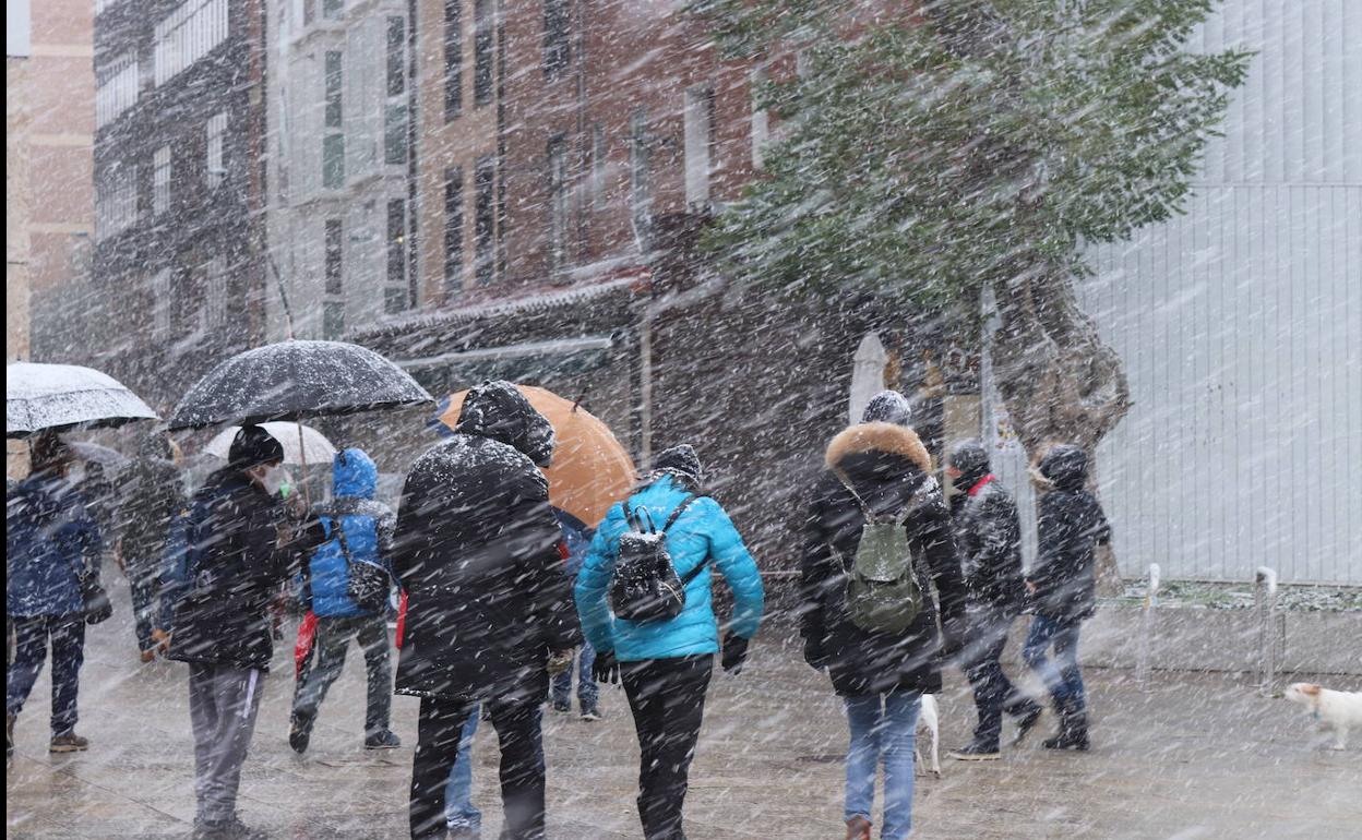 La nieve puede volver a la capital este miércoles.