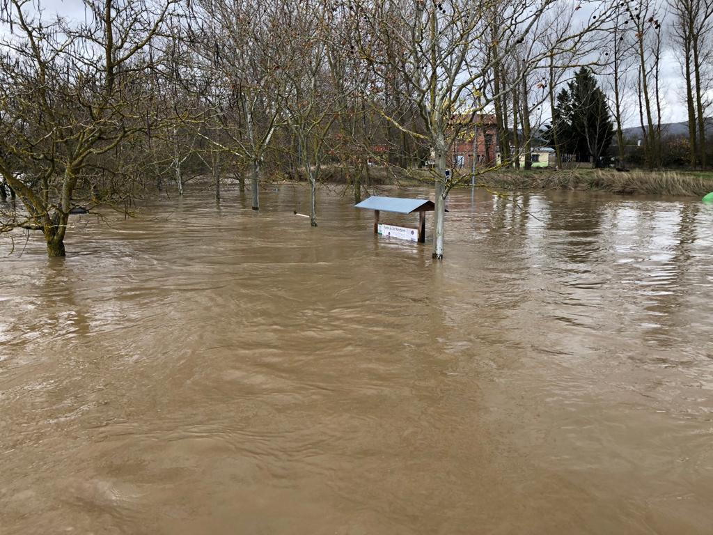 Los ríos del norte de la provincia se desbordan tras las últimas nevadas y lluvias.