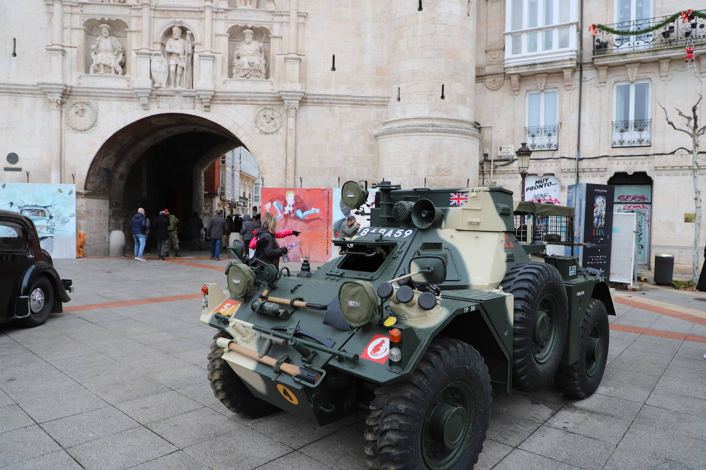 Fotos: Burgos recrea los pasos fronterizos del Berlín dividido