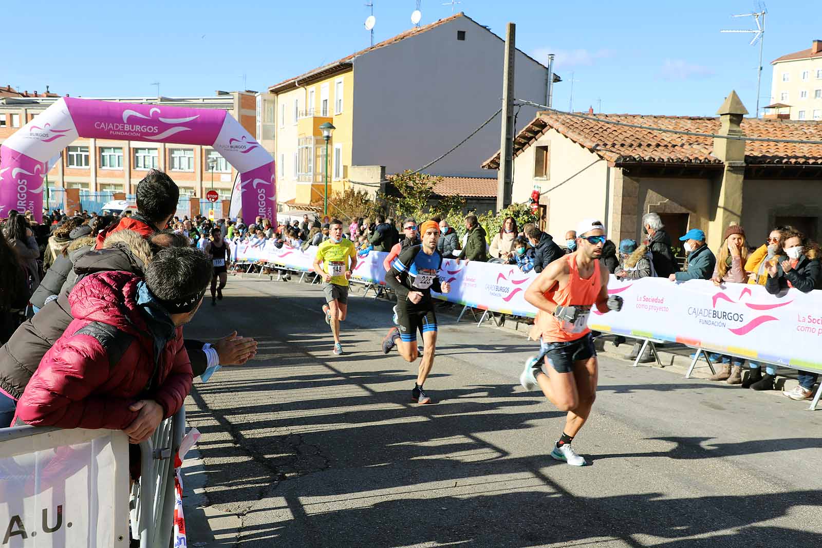 1.600 atletas disfrutan de la mítica prueba atlética en El Crucero.