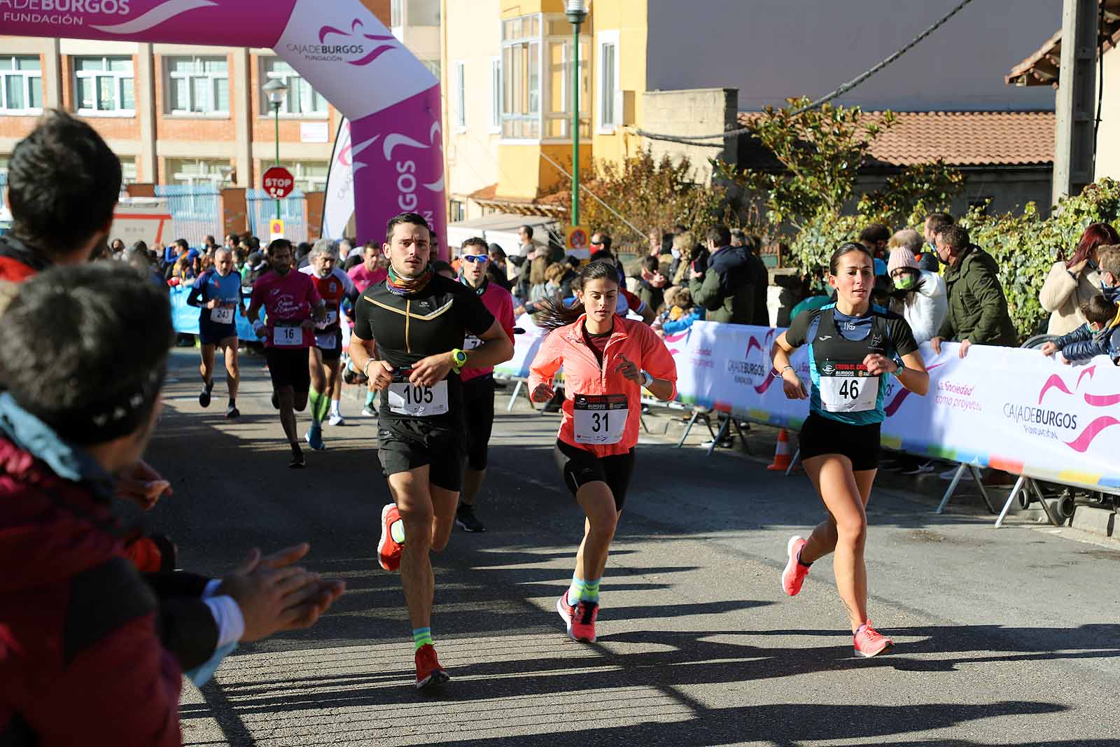 1.600 atletas disfrutan de la mítica prueba atlética en El Crucero.