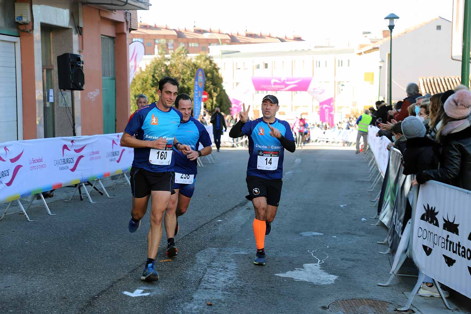 1.600 atletas disfrutan de la mítica prueba atlética en El Crucero.