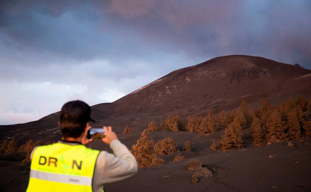 El volcán de Cumbre Vieja, en una imagen tomada el viernes 17.