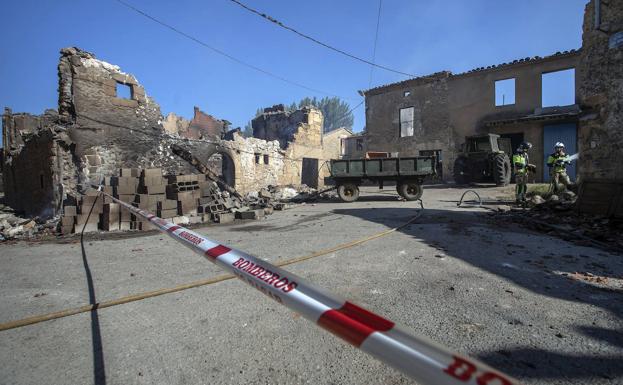 Santibáñez del Val eleva a 86 los inmuebles afectados por el incendio de Quintanilla del Coco