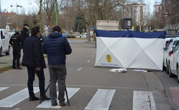 Muere una mujer tras ser atropellada por un turismo en la calle Obdulio Fernández de Burgos