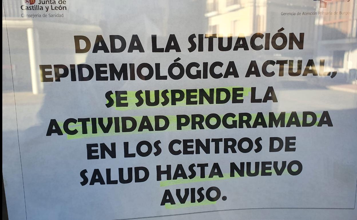 Cartel aparecido en el centro de salud de Pradoluengo el 31 de diciembre.