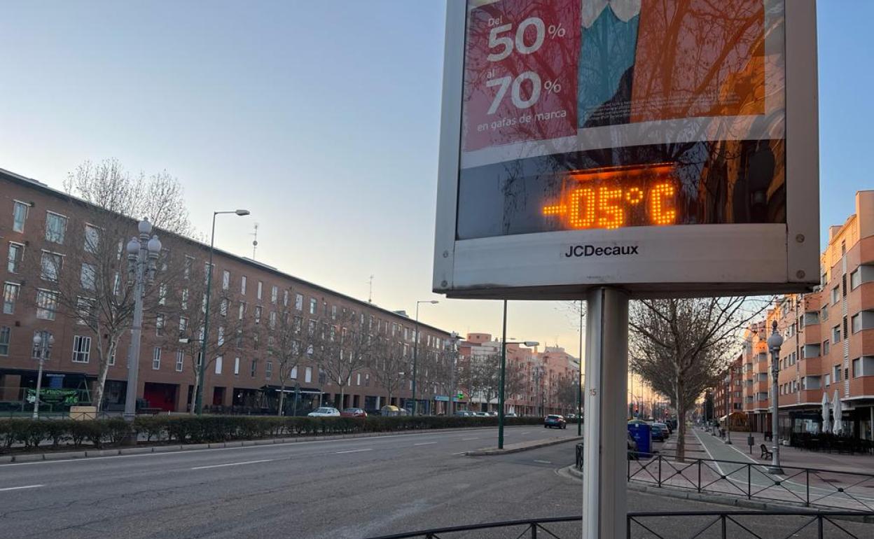 Termómetro en Covaresa, Valladolid, este fin de semana. 