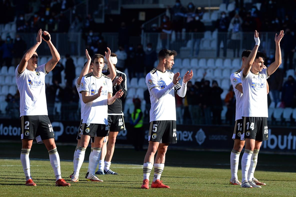 Fotos: El Burgos golea al Leganés